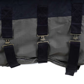 EQUITHÈME Tyrex mit Bauchlatz 600D 300g Navy/Grau Dots EQUITHÈME Tyrex mit Bauchlatz 600D 300g Navy/Grau Dots