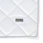 HB Showtime Schabracke Crown Dressur Weiß HB Showtime Schabracke Crown Dressur Weiß