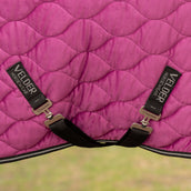 Velder Horsewear Premium Showdecke Satin Glow Dutch Raspberry Velder Horsewear Premium Showdecke Satin Glow Dutch Raspberry