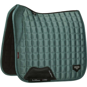 LeMieux Schabracke Loire Memory Satin Square Dressur Sage LeMieux Schabracke Loire Memory Satin Square Dressur Sage