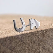 Ponytail&Co Ohrringe Hufeisen & Pferd Stahl Ponytail&Co Ohrringe Hufeisen & Pferd Stahl