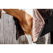 Kentucky Unterdecken Skin Friendly Neck 150g Schwarz Kentucky Unterdecken Skin Friendly Neck 150g Schwarz