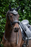 Schwarz