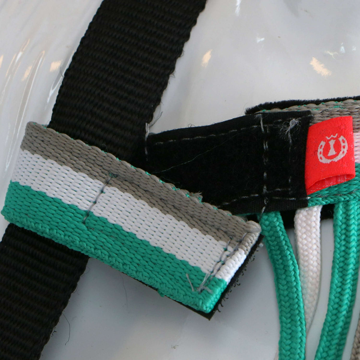 Imperial Riding Fliegenstirnband Nylon mit Klettverschluss Jade