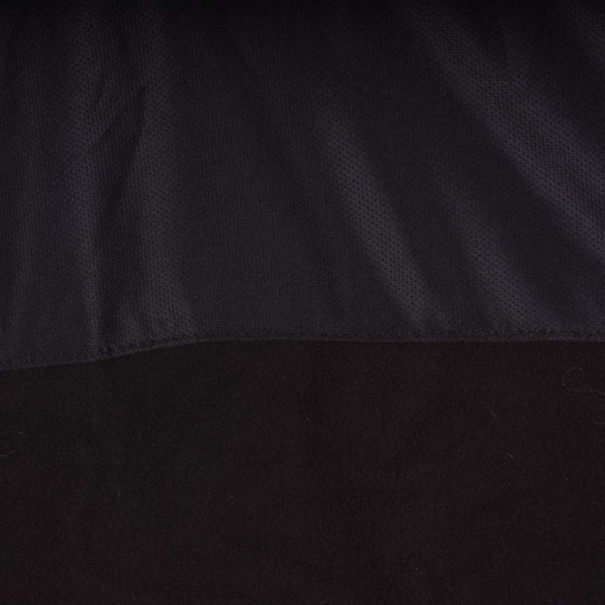 Weatherbeeta Quarter Sheet Therapy Tec Fleece Schwarz/Silber/Rot