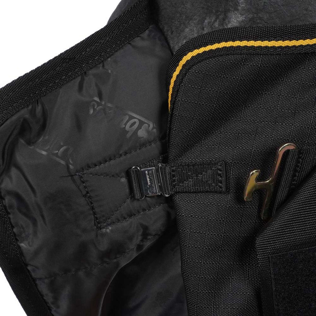 Bucas Irish Turnout Light 50g + Neck Schwarz/Gold