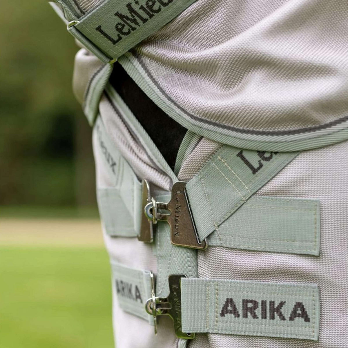 LeMieux Fliegendecke Arika Armour-Tek Stein