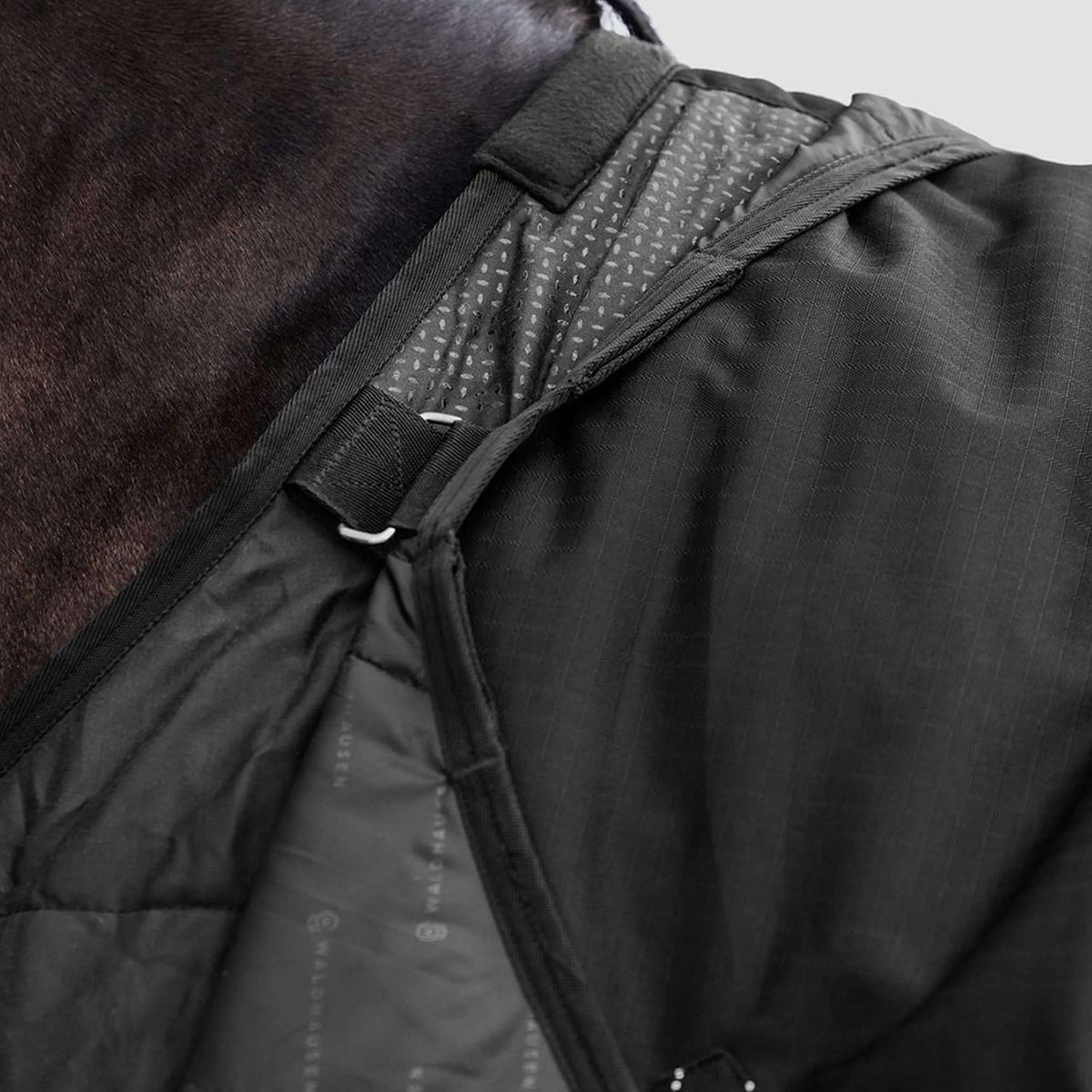 Waldhausen Outdoordecke Nordic 50g Schwarz