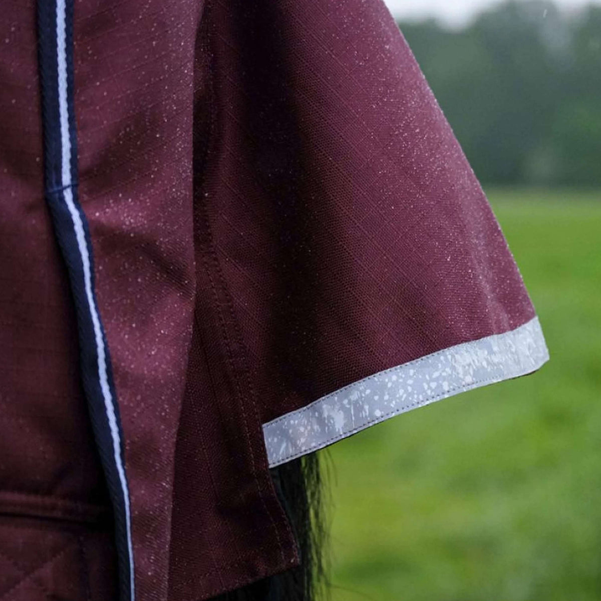 EQUITHÈME Outdoordecke Tyrex 1200D 0g High Neck Burgunderrot