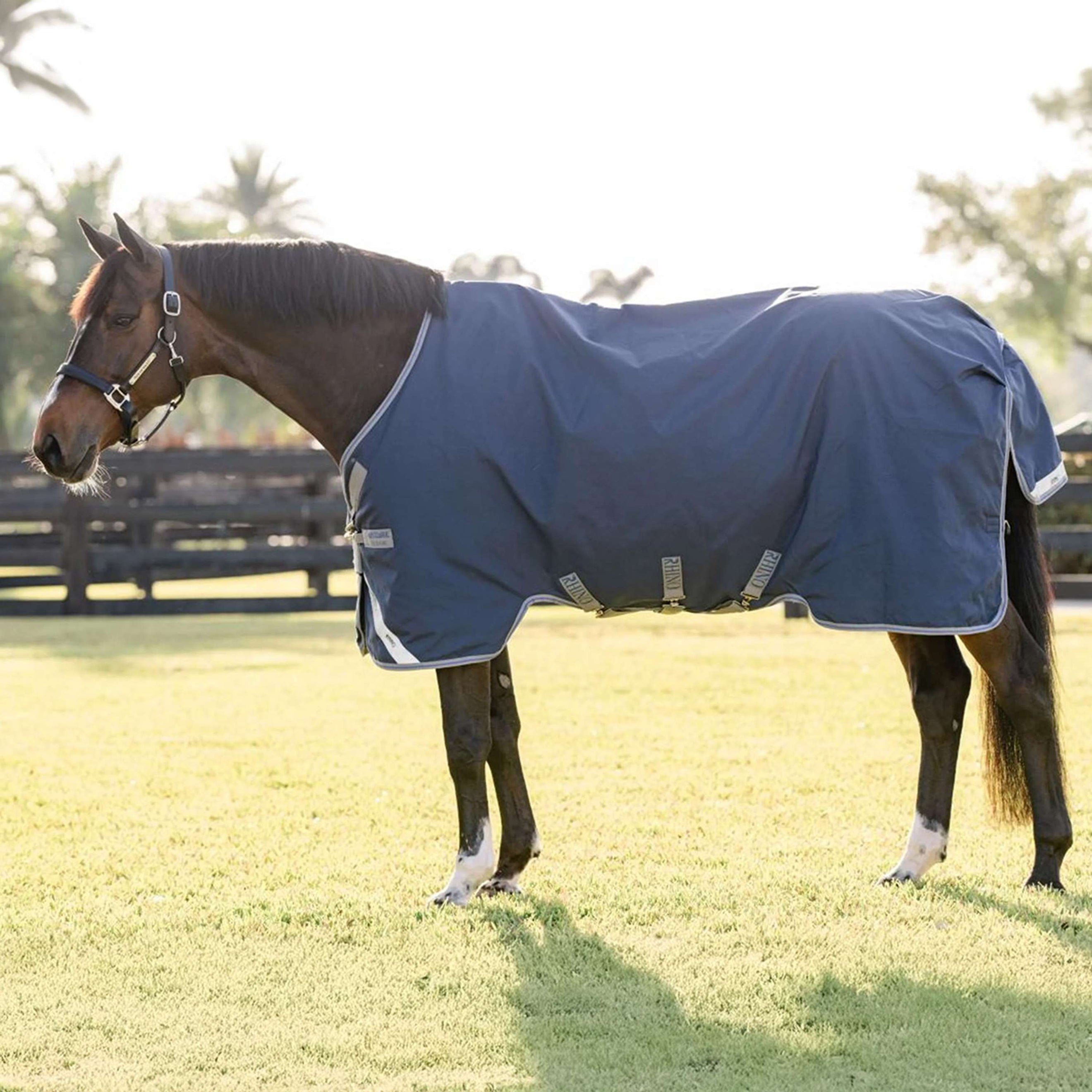 Rhino Turnout 100g Marine/Titangrau/Klassisches Blau Rhino Turnout 100g Marine/Titangrau/Klassisches Blau