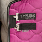 Velder Horsewear Premium Showdecke Satin Glow Dutch Raspberry