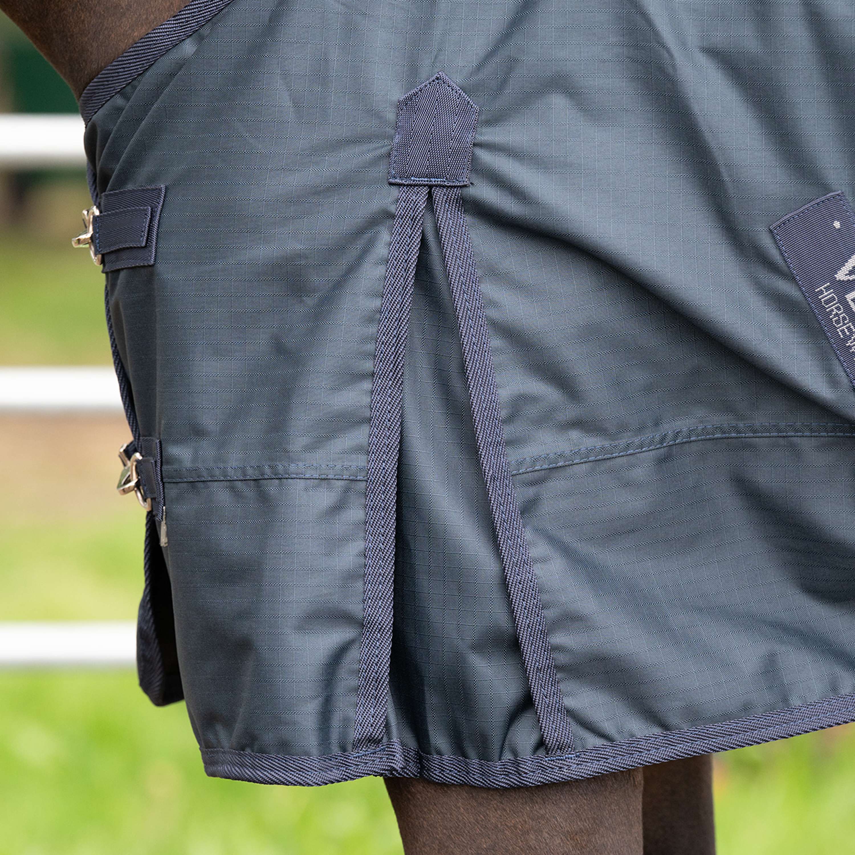 Velder Horsewear Essentials Turnout Rug 600D 0g Navy