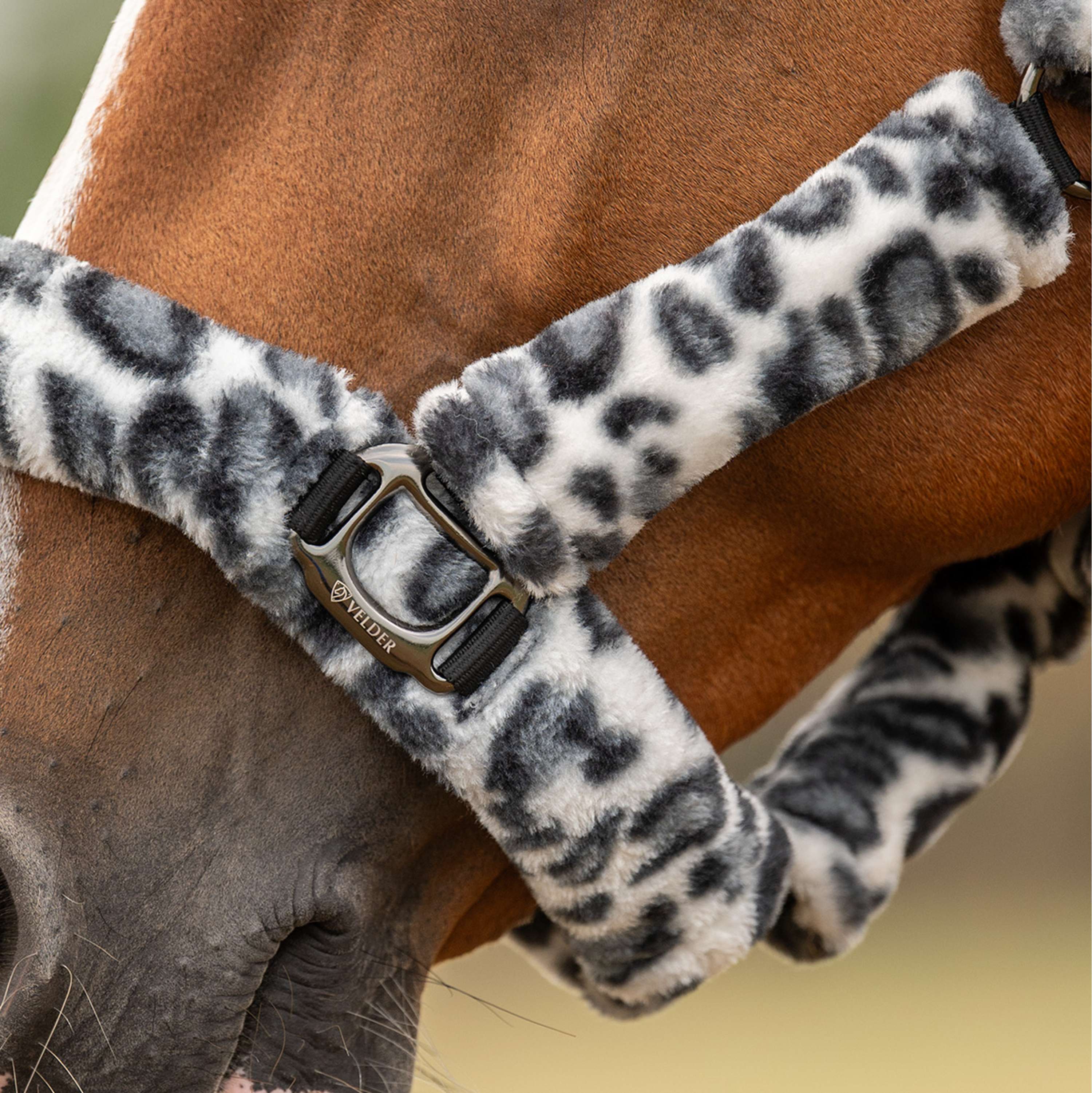 Velder Horsewear Premium Halfter Comfort Fur Snow Leopard Grau