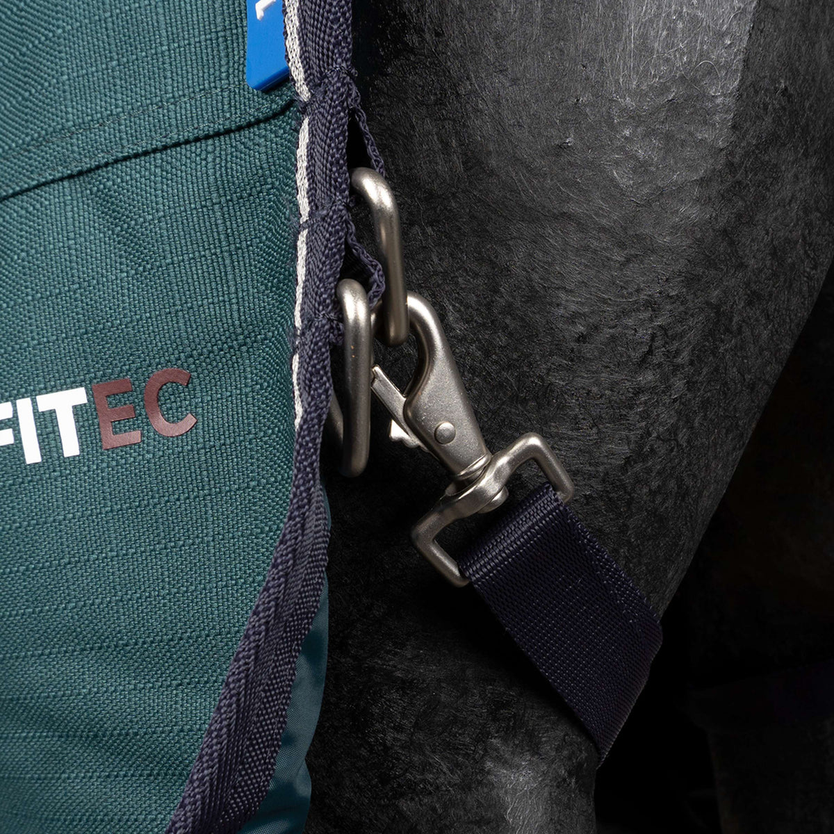 WeatherBeeta ComFiTec Plus Dynamic Turnout 100g Forest Green/Navy