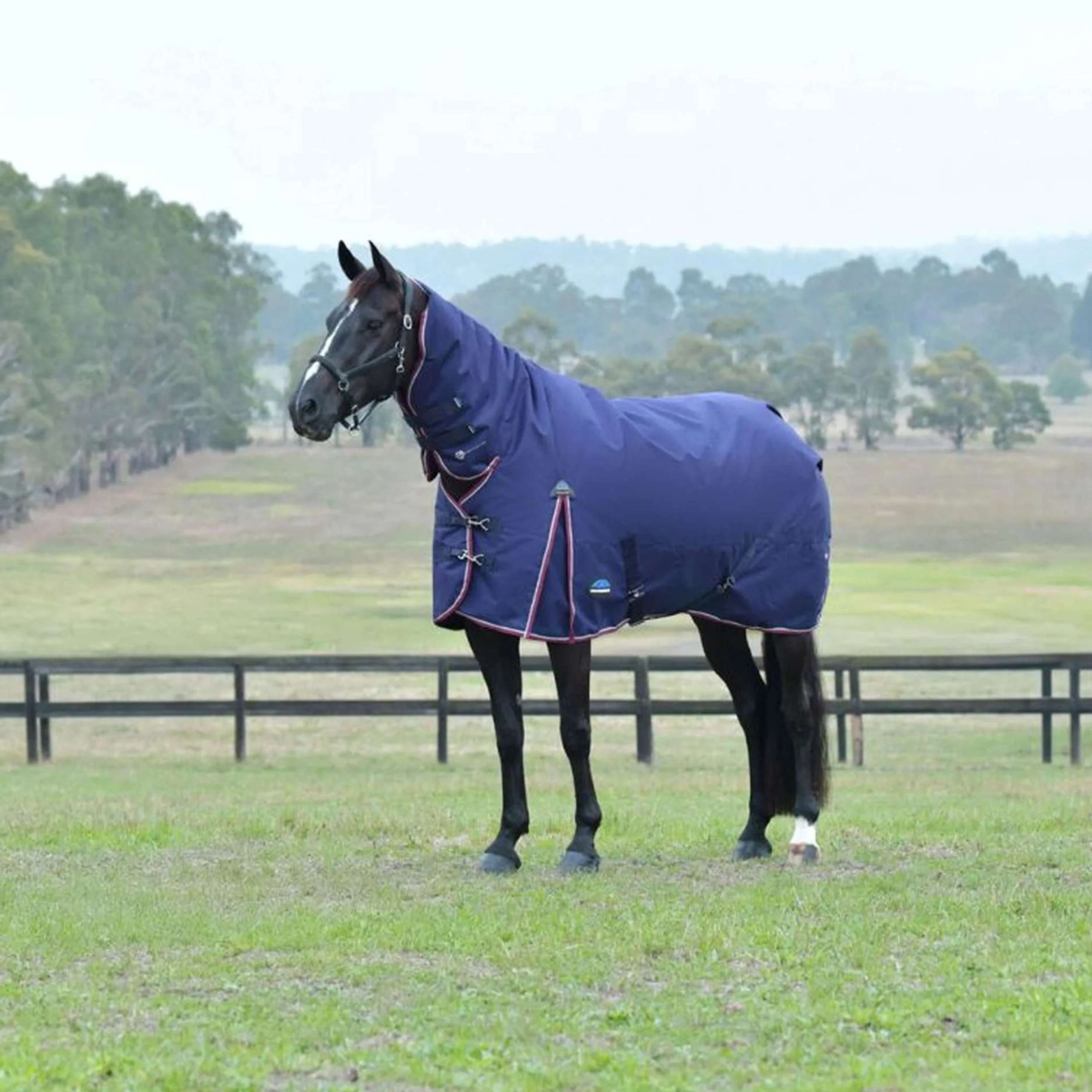 WeatherBeeta ComFiTec Essential Turnout Combo 360g Navy/Burgundy WeatherBeeta ComFiTec Essential Turnout Combo 360g Navy/Burgundy