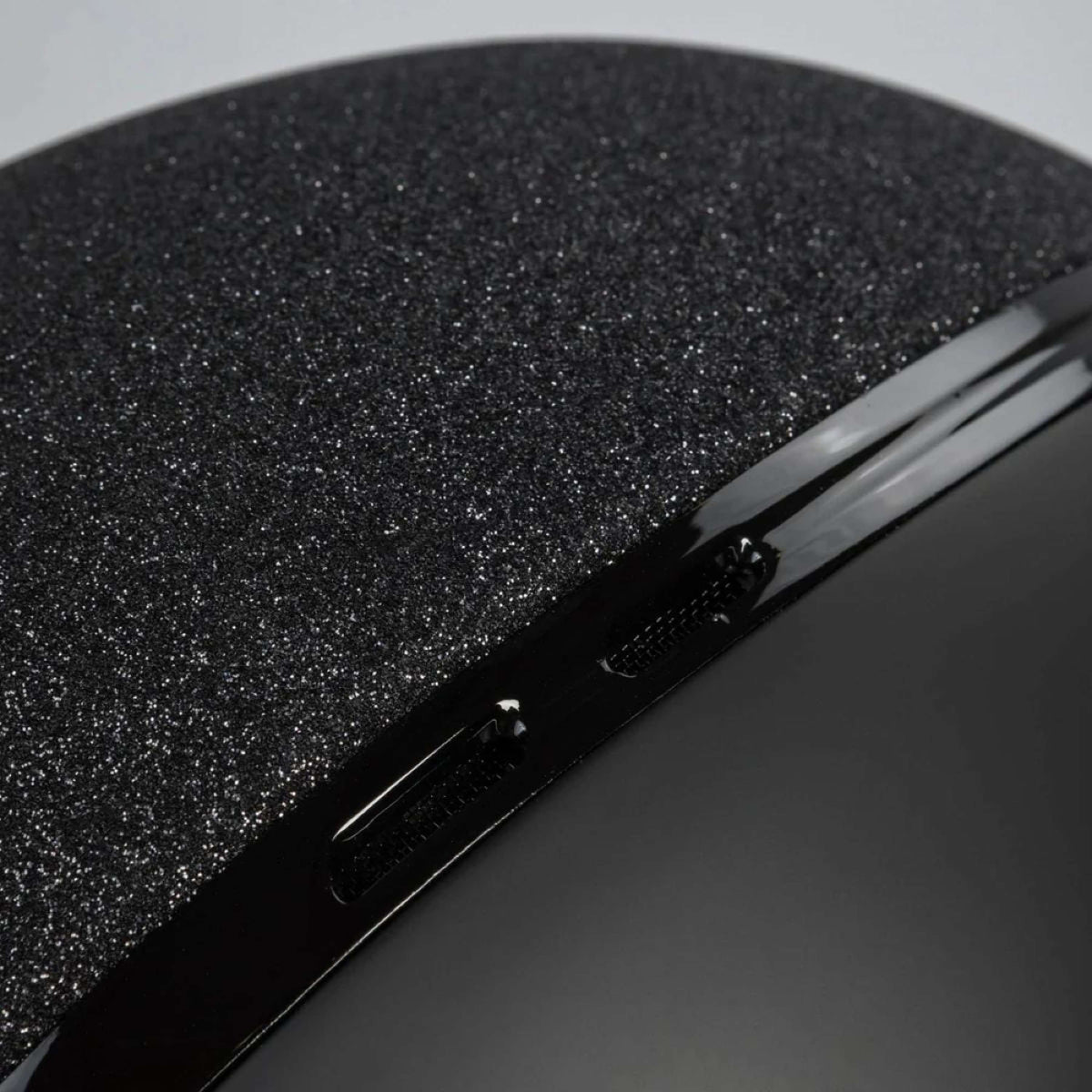 Back on Track Reithelm Caracas Mips Schwarz