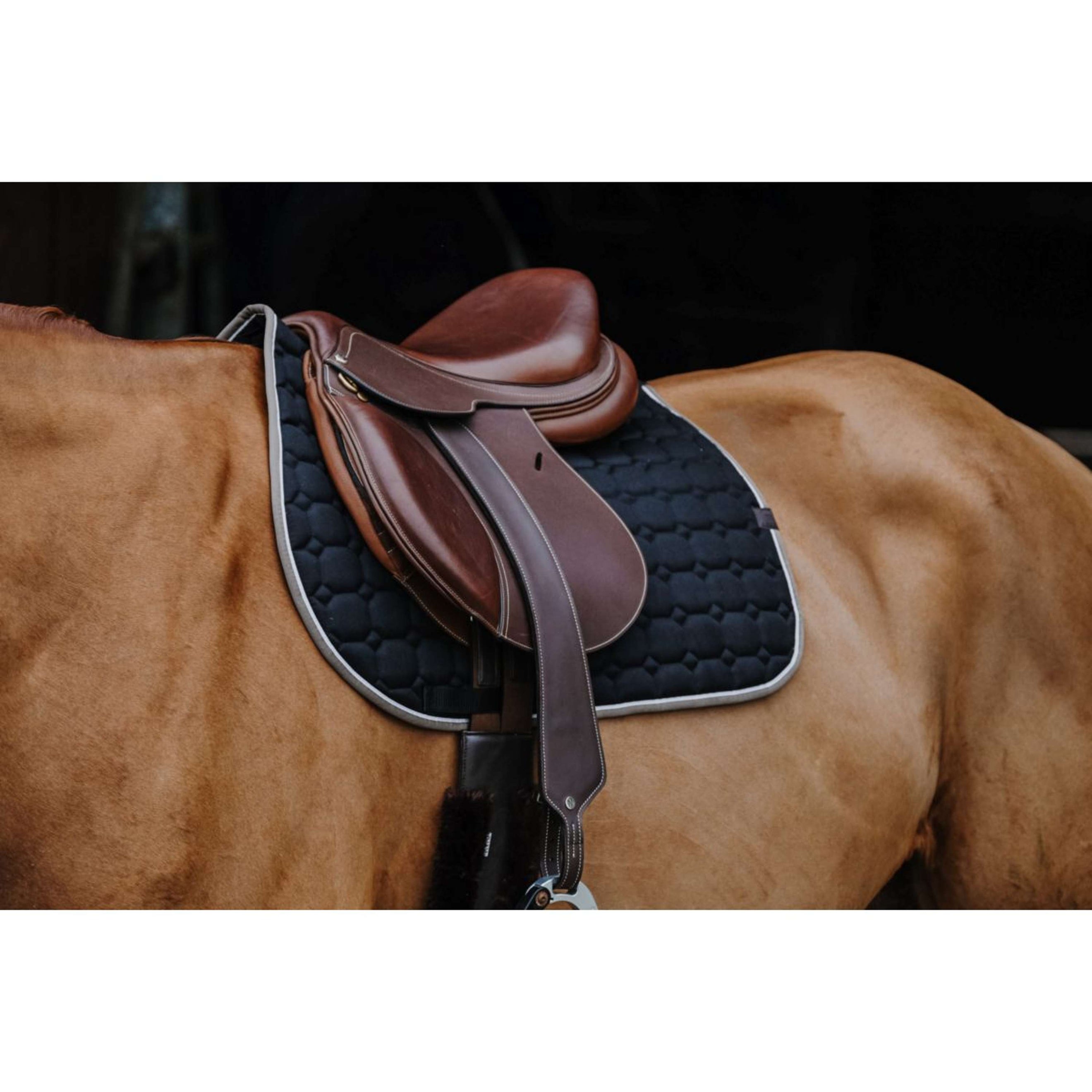 EQUITHÈME Schabracke Orion Schwarz EQUITHÈME Schabracke Orion Schwarz