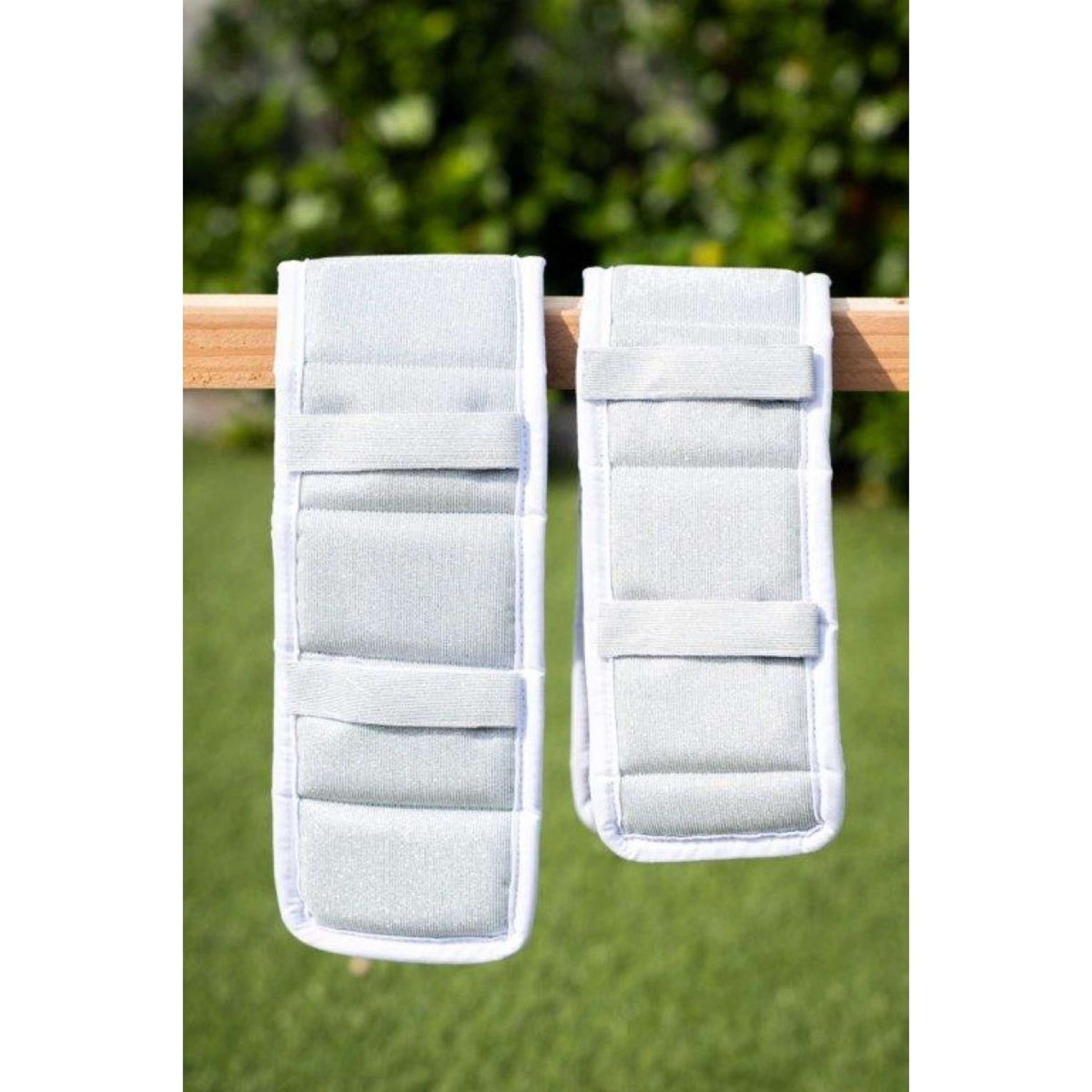 HB Geschirrunterleger Spring Silber