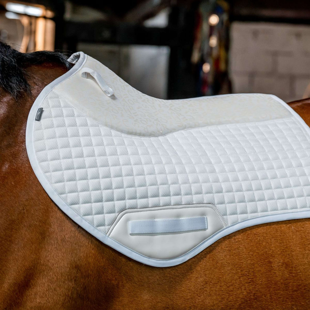 Horseware Schabracke Comfort Tech Springen Weiß