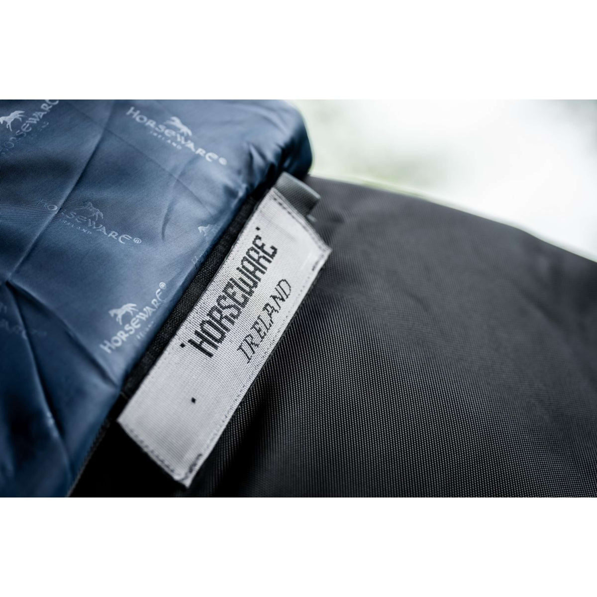 Rambo Turnout 1680D Plus 100g Schwarz/Thunderstorm Grey/Silver