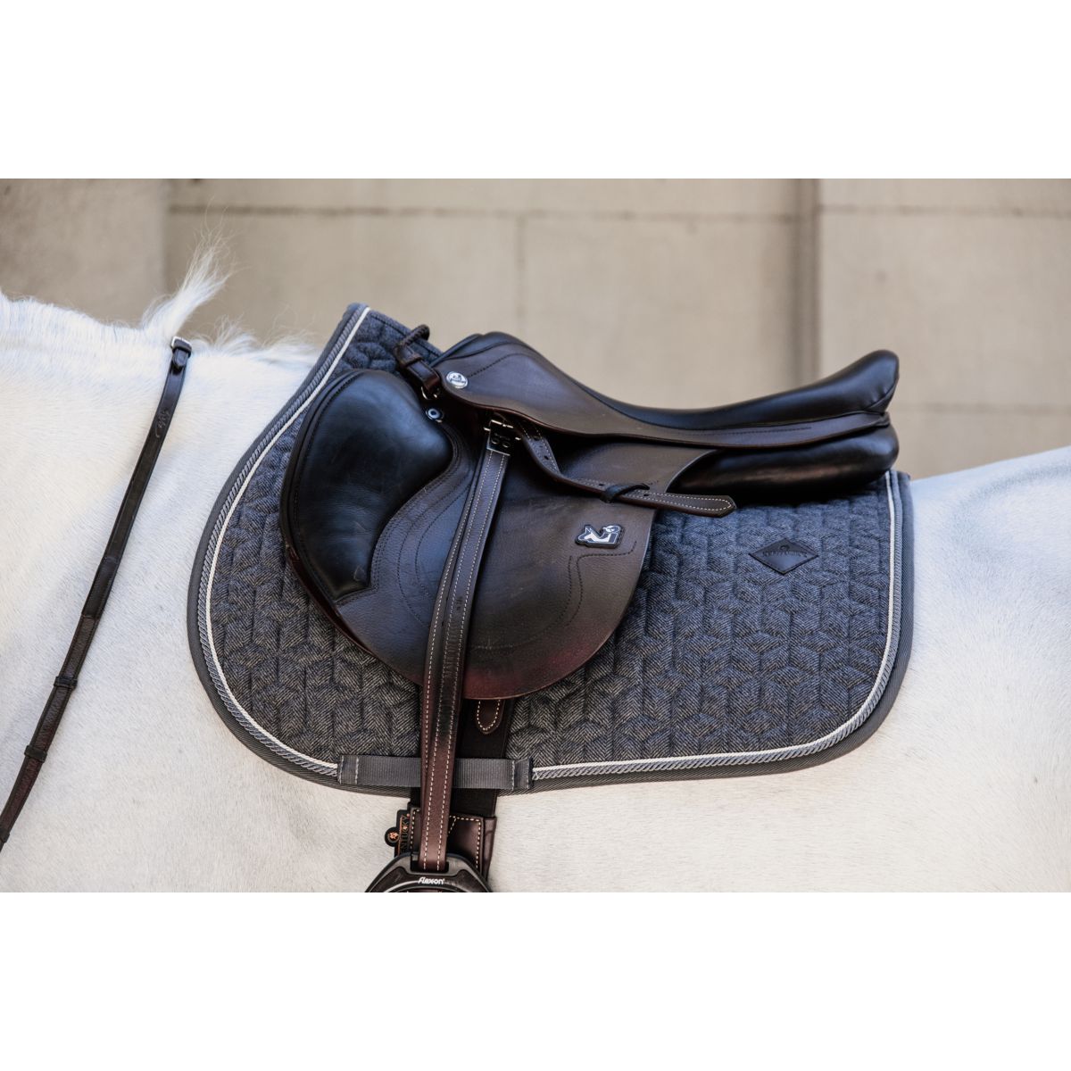 Kentucky Horsewear Schabracke Wolle Springen Grau