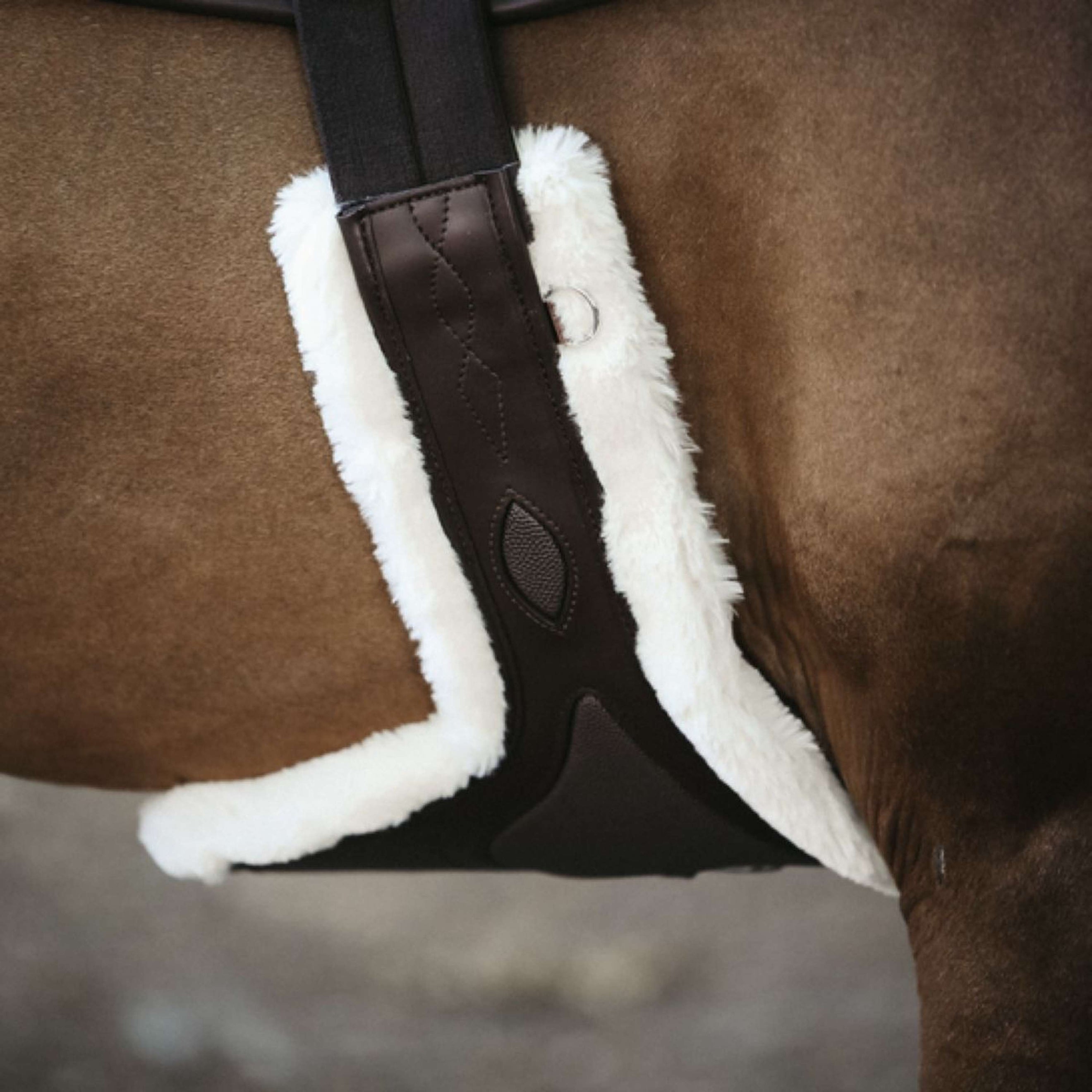 Kentucky Spring Sattelgurt Sheepskin Special Braun Kentucky Spring Sattelgurt Sheepskin Special Braun