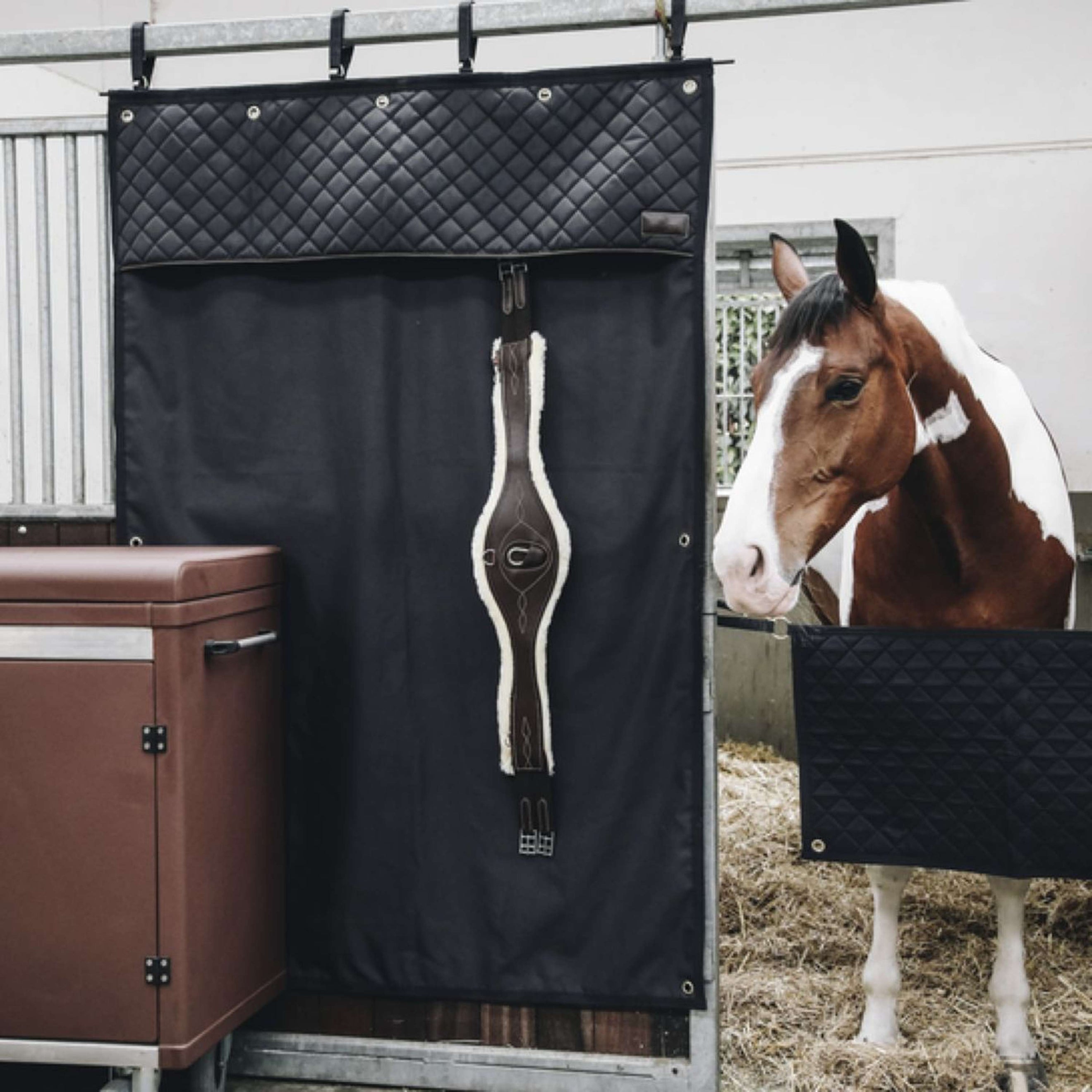 Kentucky Stallvorhang Waterproof Schwarz Kentucky Stallvorhang Waterproof Schwarz
