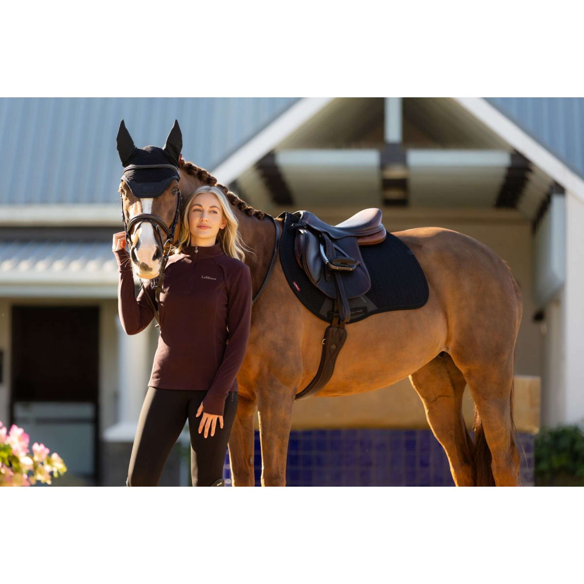 LeMieux Schabracke Essence Springen Schwarz
