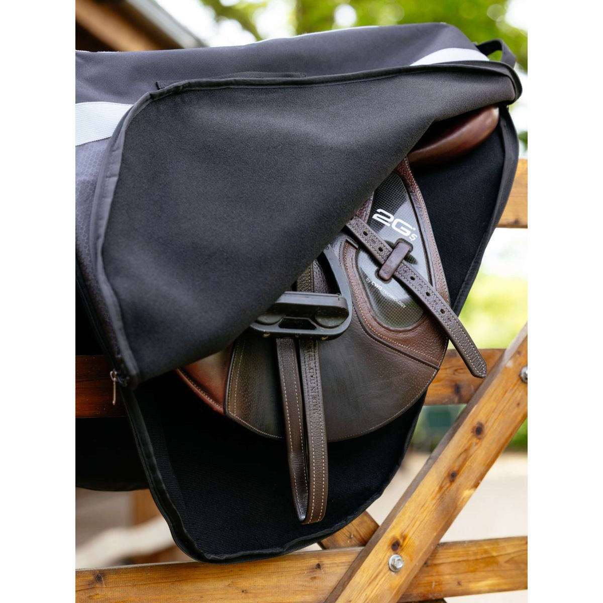 LeMieux Satteltasche Schwarz