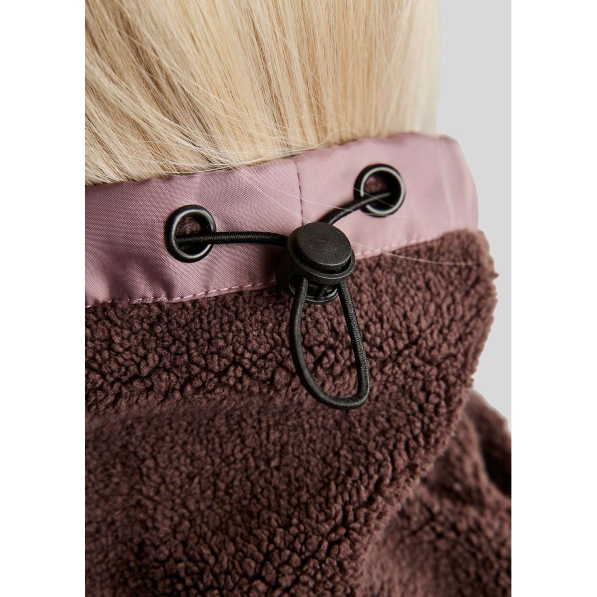 Montar Schal MoEva Black Peony