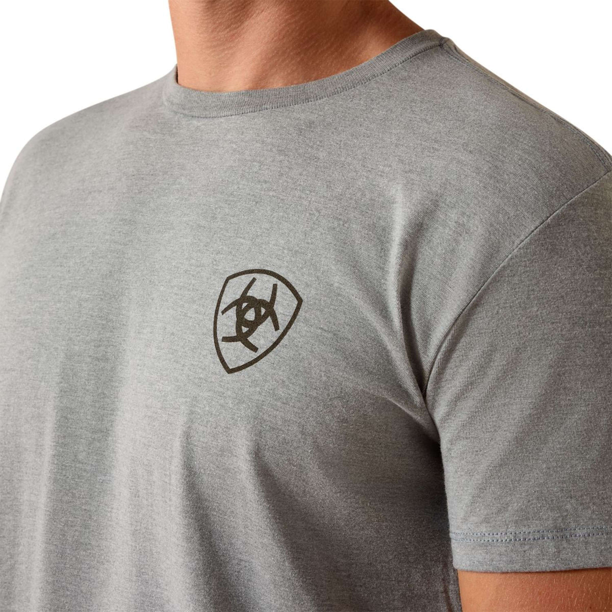 Ariat T-Shirt Banner Badge Herren Grau