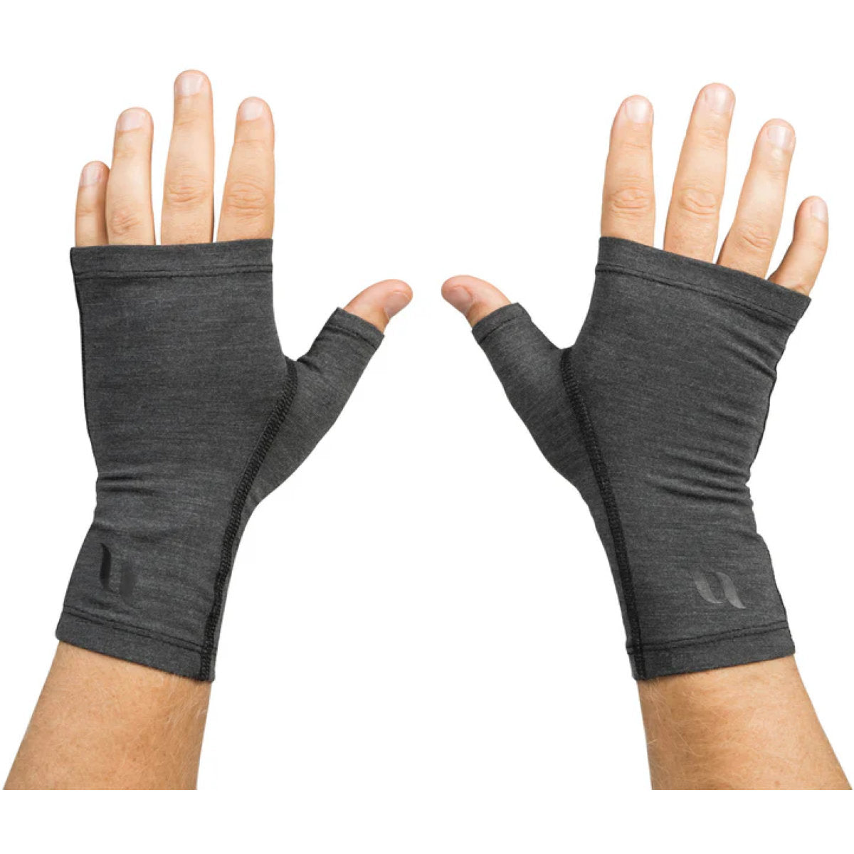 Back on Track Handgelenkschoner Mika Style Grau