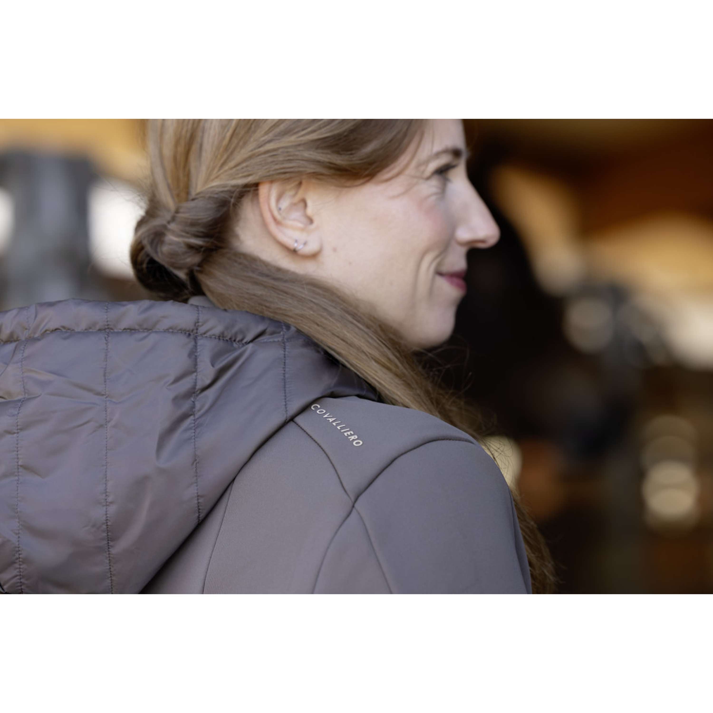 Covalliero Jacke AW26 Milky Chocolate