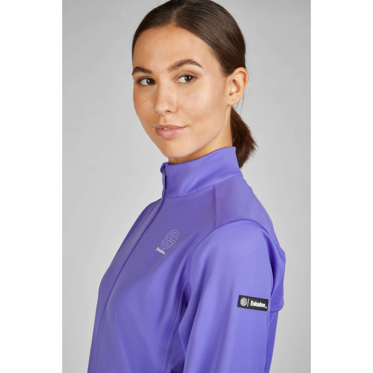 Eskadron Jacke Dynamic Violett