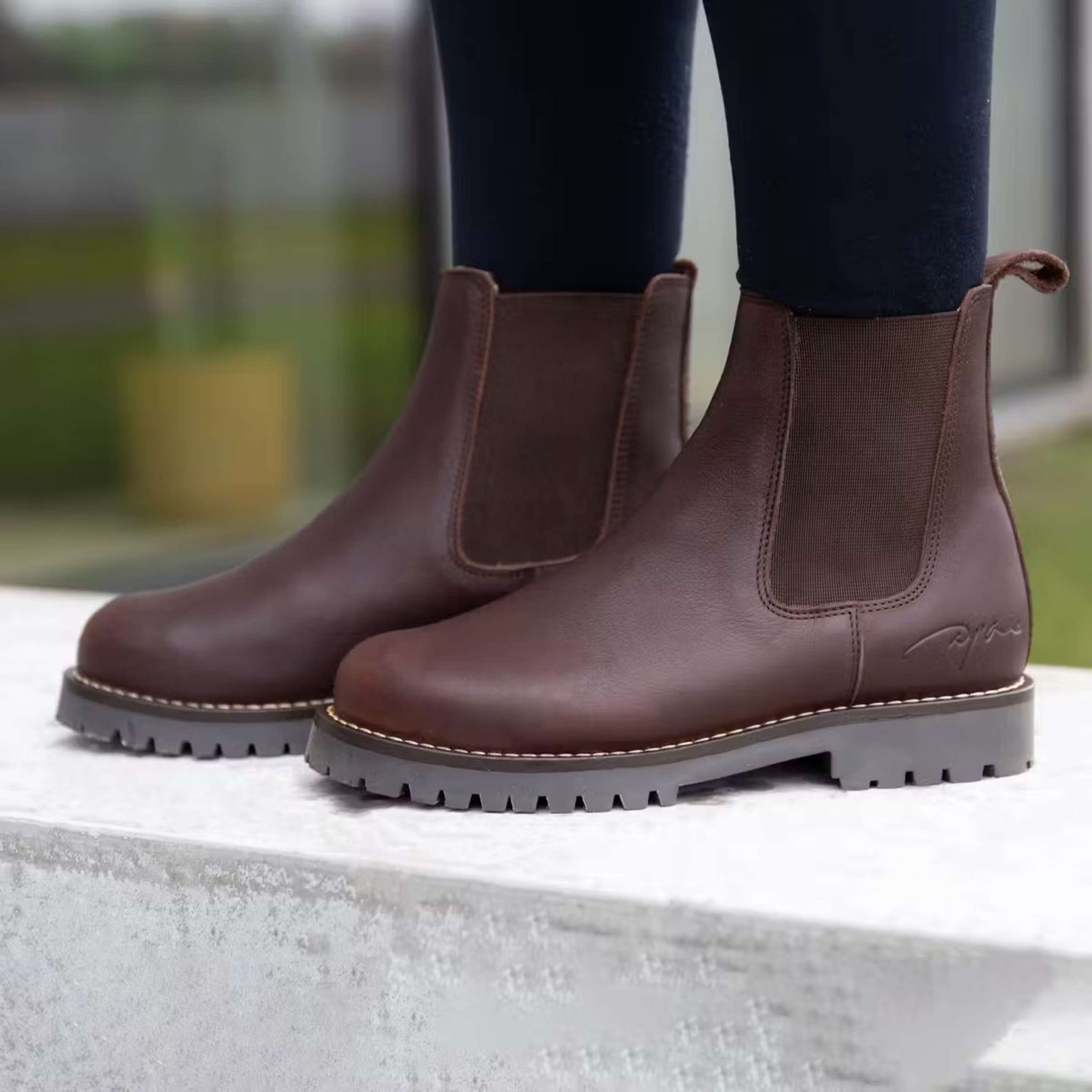 Dyon Chelsea Boots Braun Dyon Chelsea Boots Braun
