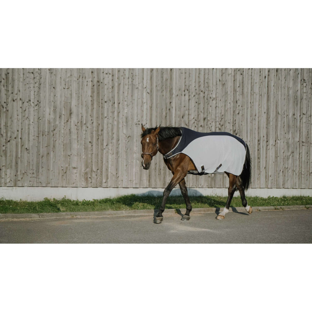 EQUITHÈME Führanlagendecke Flycool Navy/Weiß