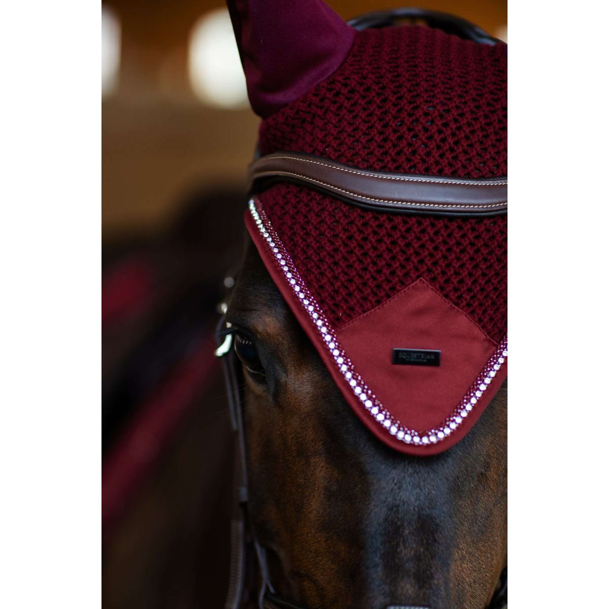 Equestrian Stockholm Fliegenhaube Modern Crystal Bordeaux