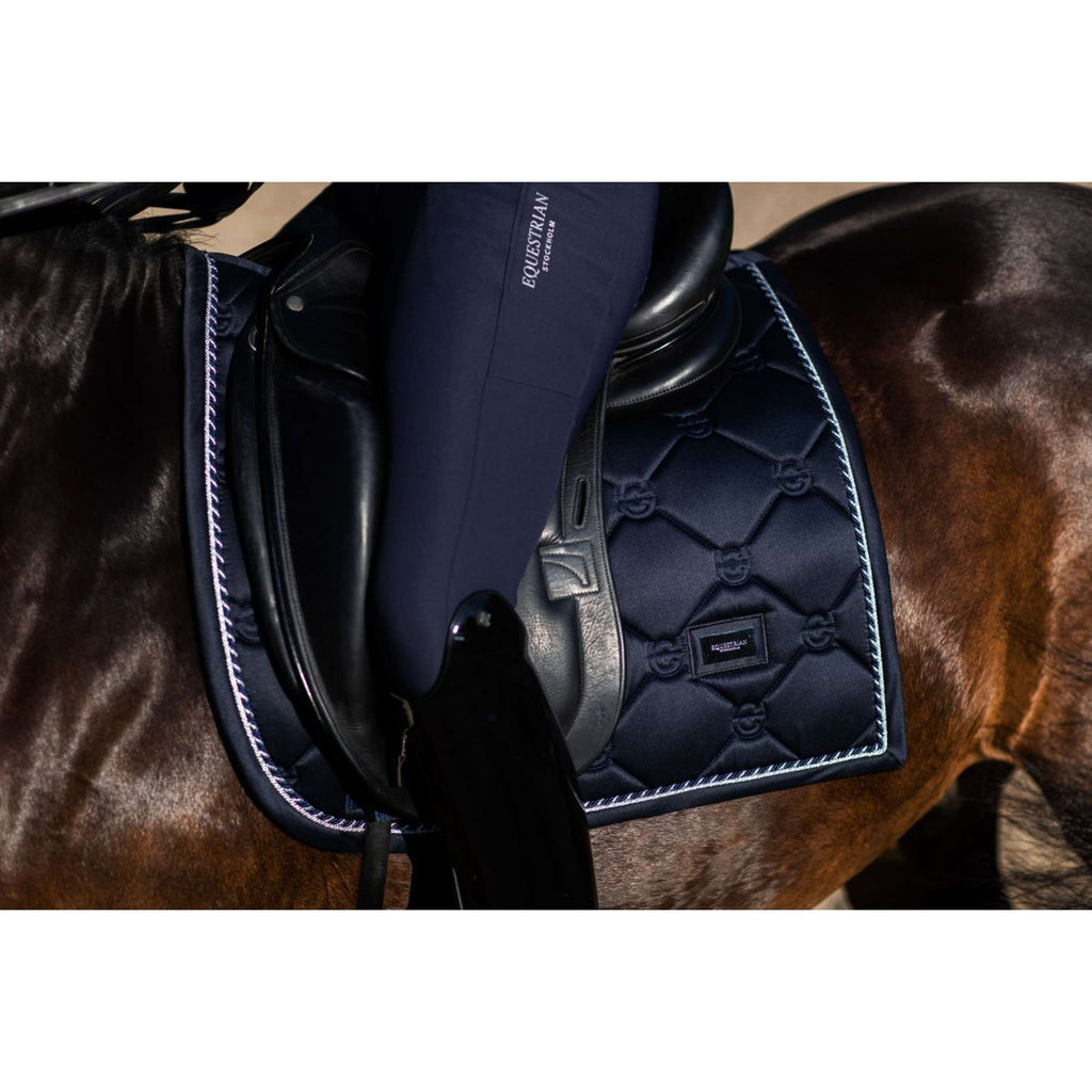 Equestrian Stockholm Schabracke Dressur Black Edition
