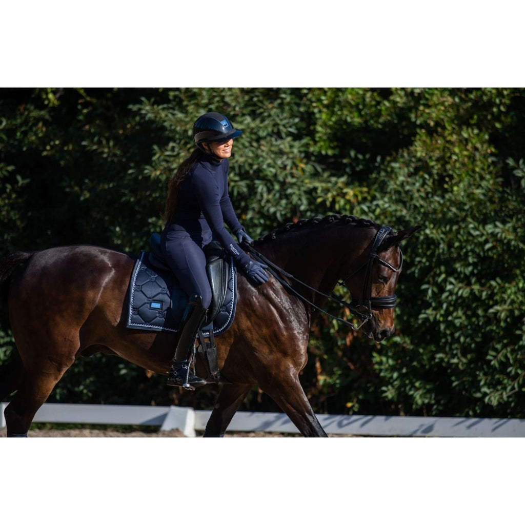 Equestrian Stockholm Schabracke Dressur Black Edition