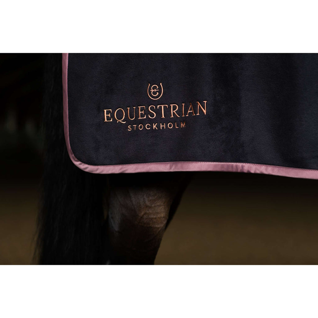 Equestrian Stockholm Quarter Sheet Heavy Fleece Schwarz/Blush
