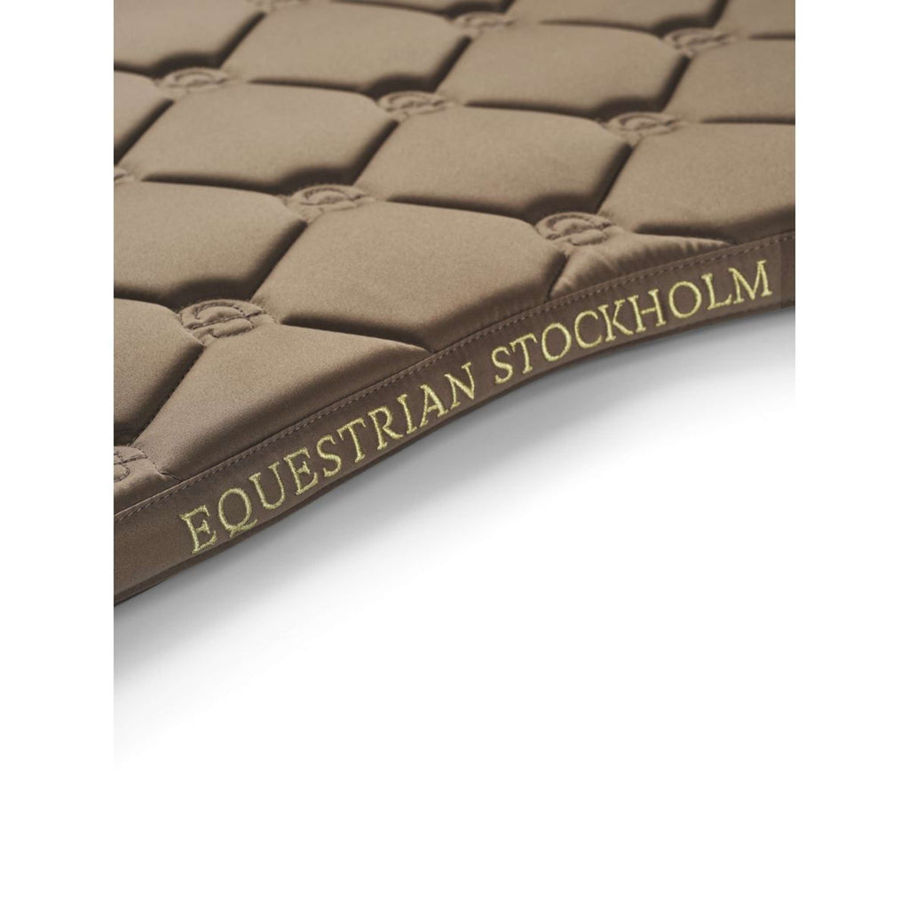 Equestrian Stockholm Schabracke Springen Champagne