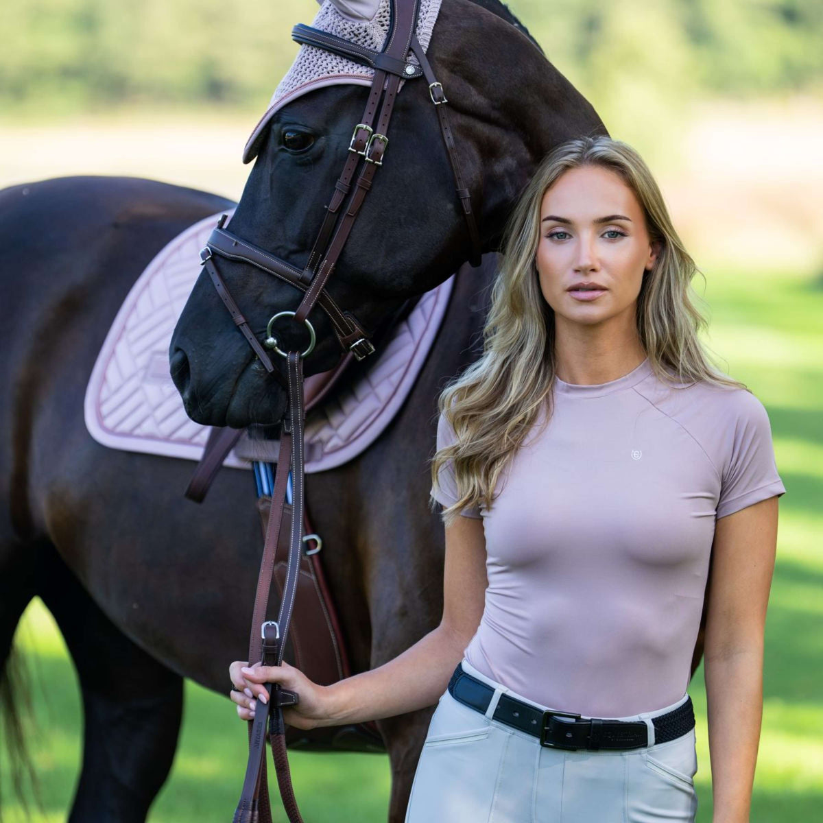 Equestrian Stockholm Schabracke Modern Springen Midsummer Blush