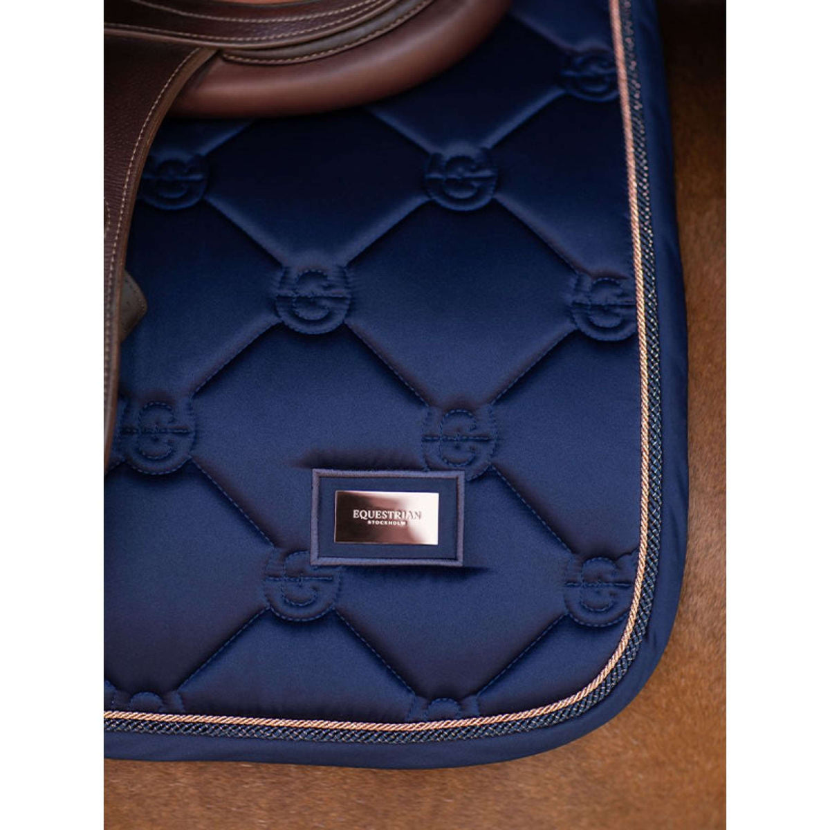 Equestrian Stockholm Schabracke Springen Lagoon Blush