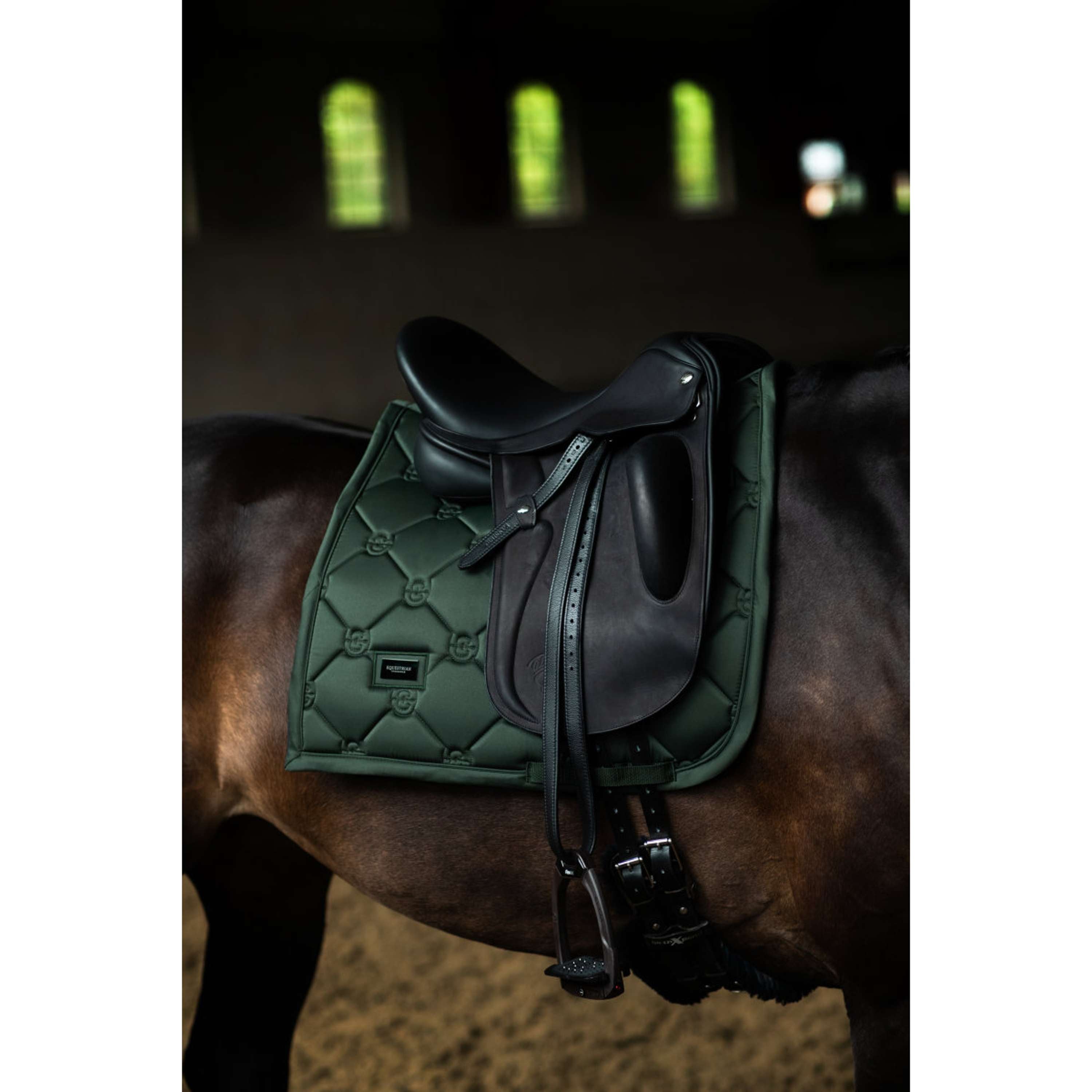 Equestrian Stockholm Schabracke Satin Dressur Sycamore Green