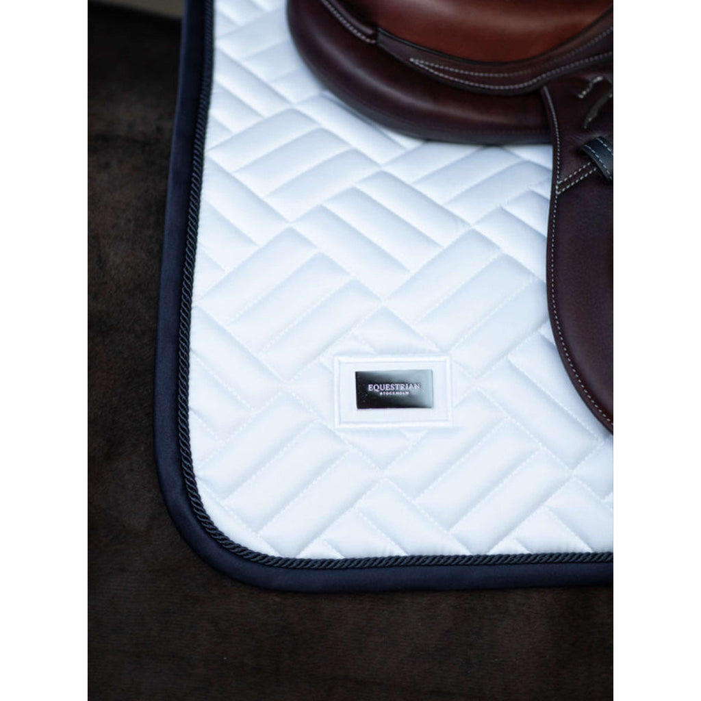 Equestrian Stockholm Schabracke Modern Springen Weiß/Navy