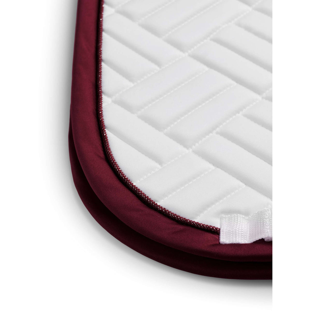 Equestrian Stockholm Schabracke Modern Dressur Weiß/Merlot
