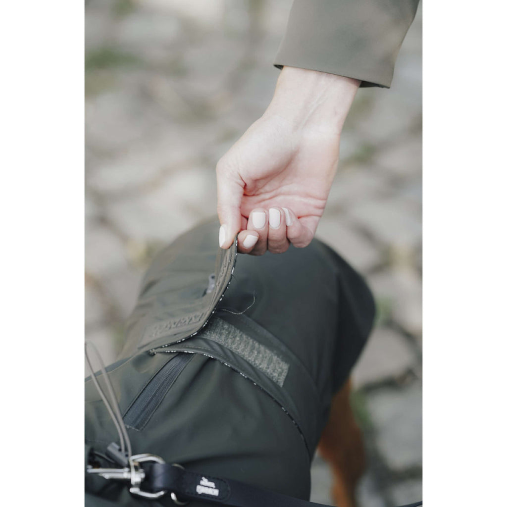 Hunter x Eskadron Hund Regenmantel Rainshield Olive