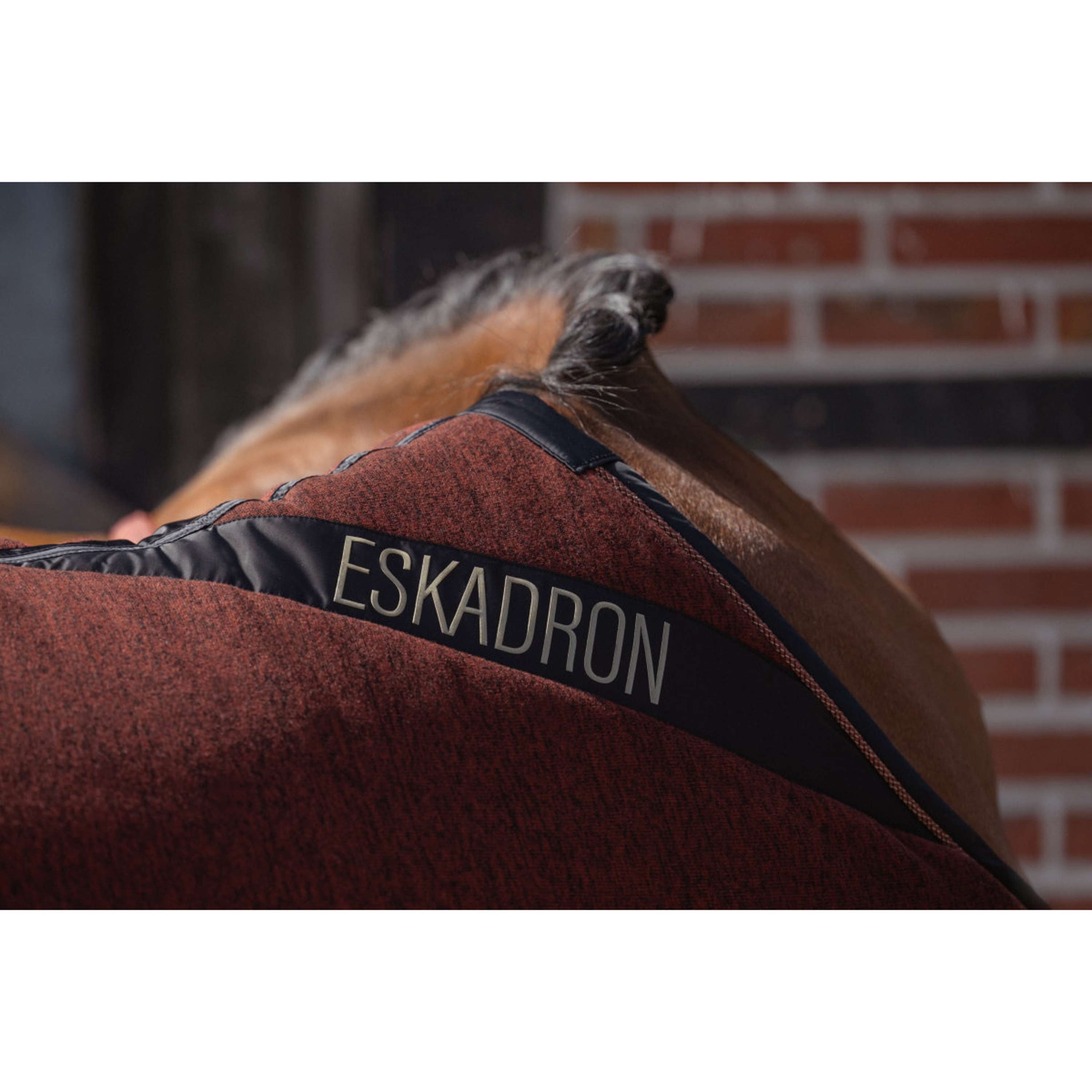 Eskadron Abschwitzdecke Heritage Northern Knit Merlot