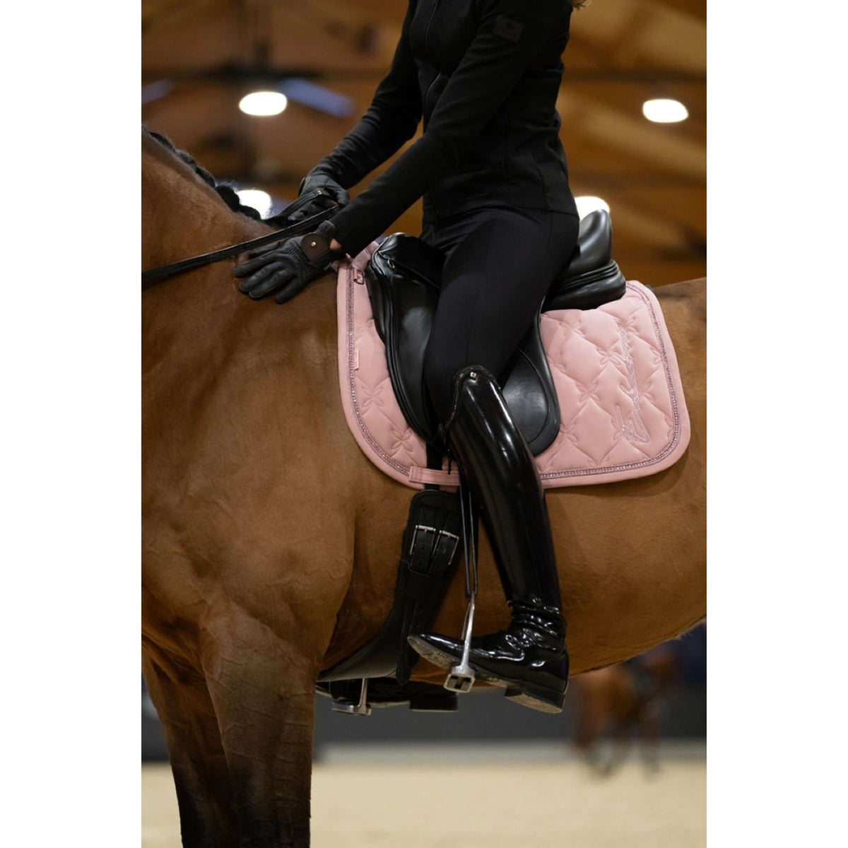 Eskadron Schabracke Velours Crystal Platinum '25 Dressur Soft Rouge