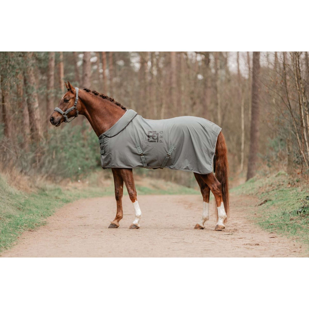 EQPRO Softshelldecke mit Aufrollbarem Hals Shadow Steel